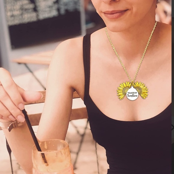 New Rainbow Sunflower Engraved Necklace Locket Nec - Picture 3 of 3